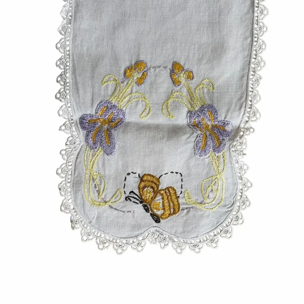 Vintage Embroidered Linen Dresser Scarf Table Runner Bee Floral 35x12.5